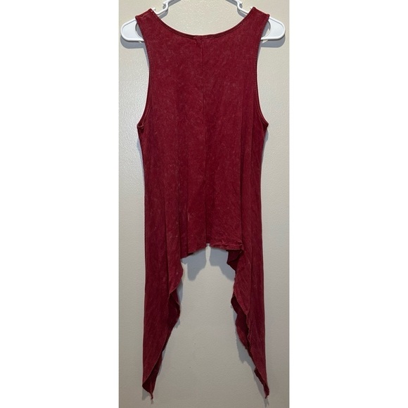 Gilded Intent Red Stone Wash Ribbed Shark Bite Hem Tank‎ Top Size Small - Picture 2 of 6